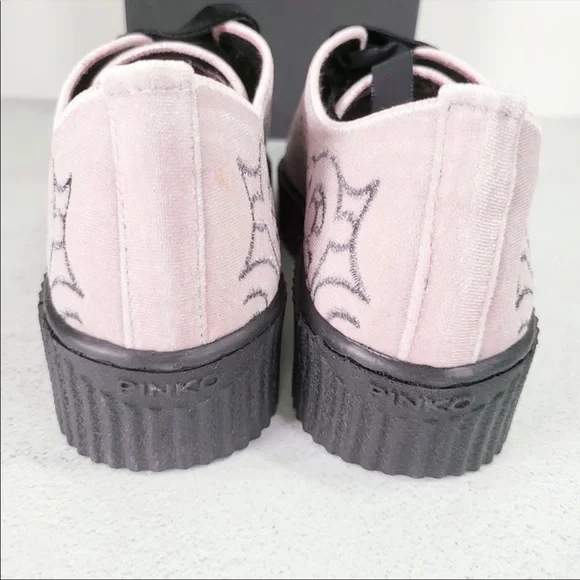 NWT Pinko Chunky Platform Sole Sneaker Size 8 Velour Embroidered Floral $455